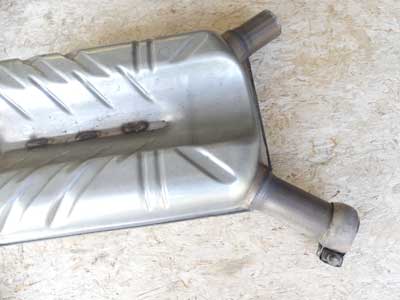 Mercedes Center Muffler Resonator A2214911100 W221 07-09 S5509